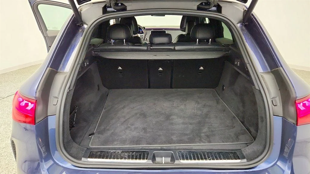 Used 2023 Twilight Blue Metallic Mercedes-Benz EQE 350 4MATIC® SUV w/ Ventilated Nappa Leather Seats image 19