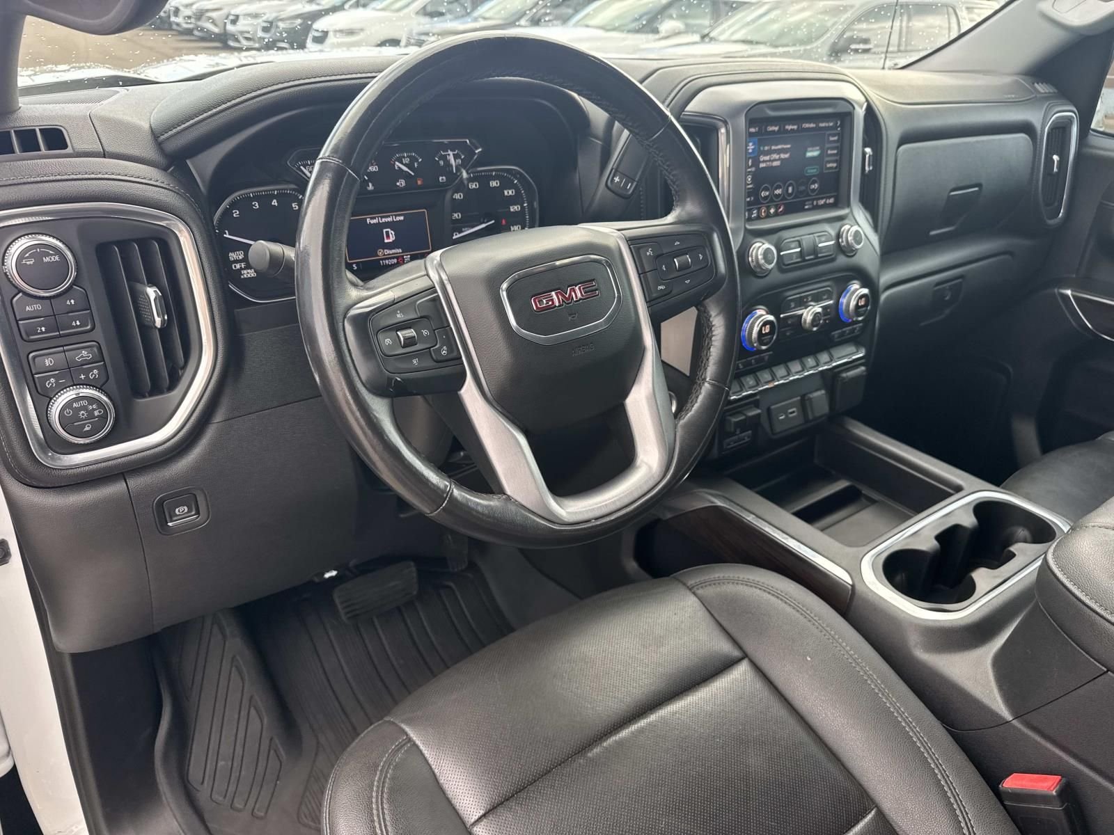 Used 2021 White GMC SLT image 18