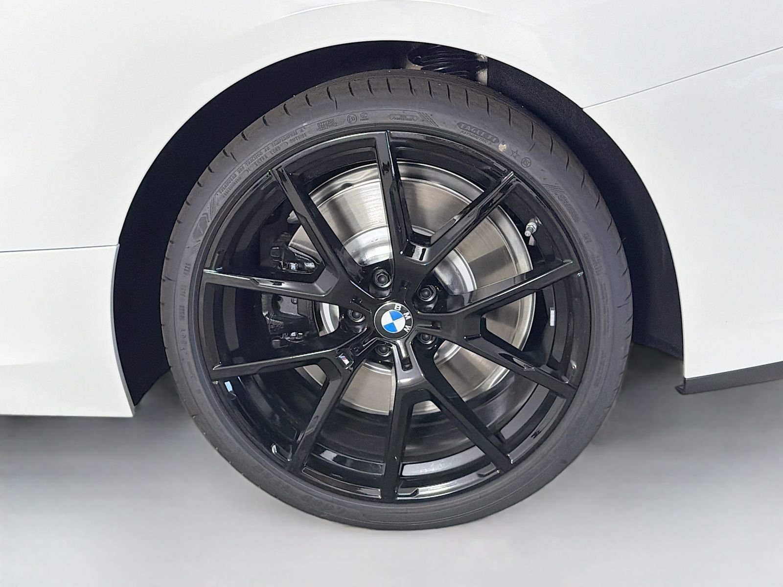 New 2026 Alpine White BMW 840i image 31