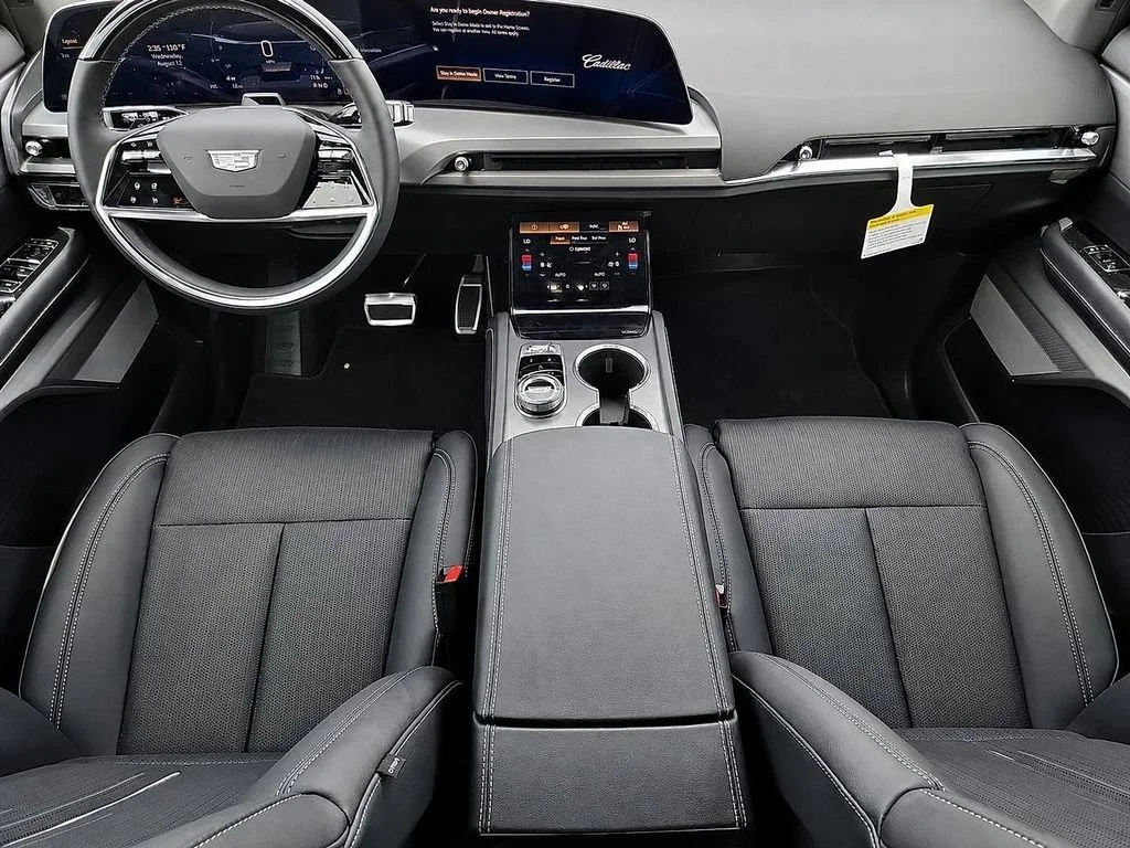 2027 Cadillac VISTIQ Sport - Photo 10