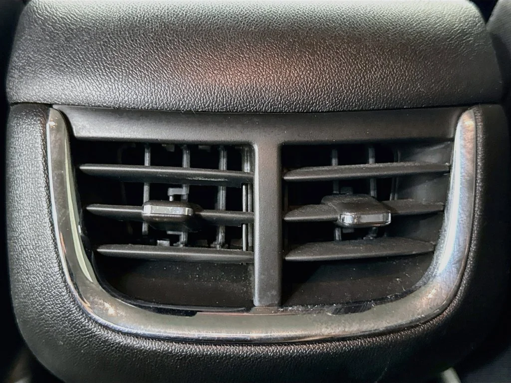 Used 2022 Silver Chevrolet LT image 29