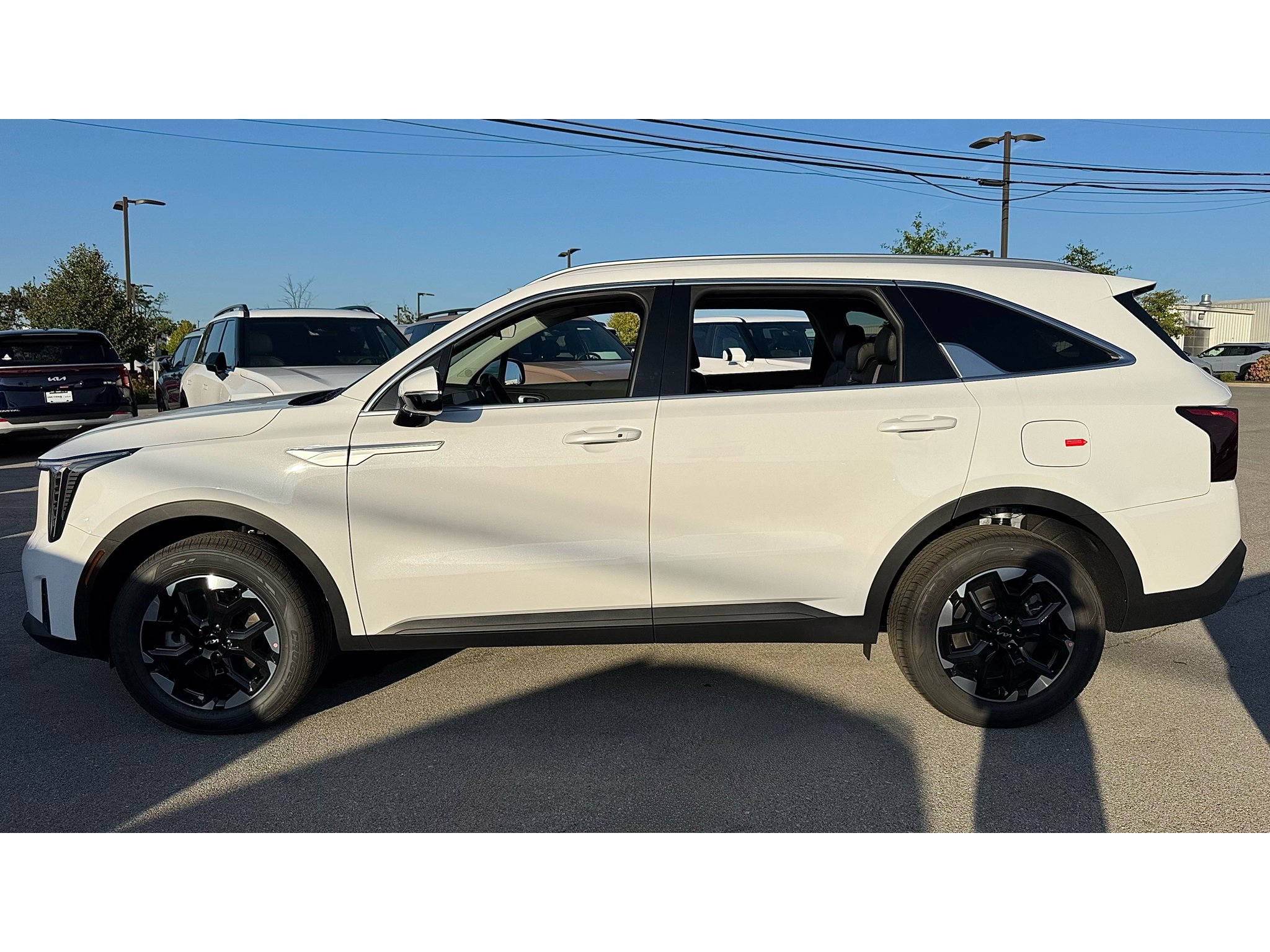 New 2026 Glacial White Pearl Kia S image 27