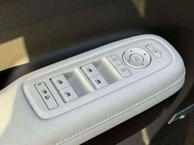 2025 Hyundai Santa Fe Calligraphy - Photo 31