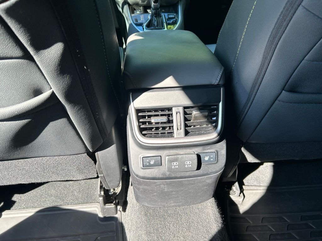 Used 2022 Silver Subaru Onyx Edition XT image 28