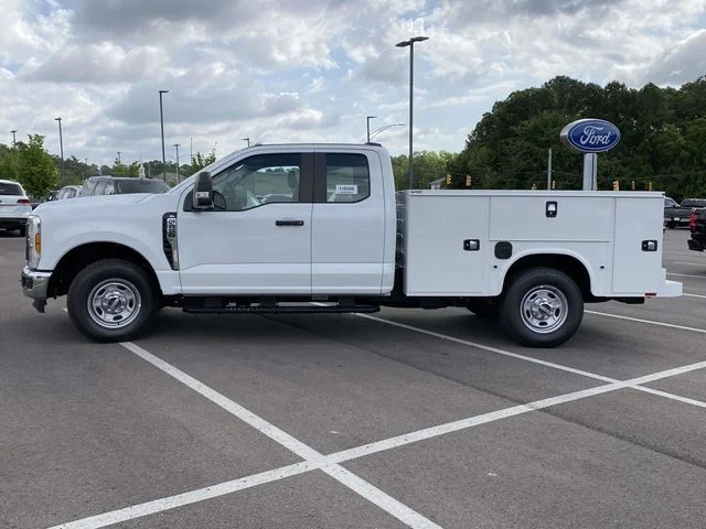 New 2026 Oxford White Ford F-250® XL image 6