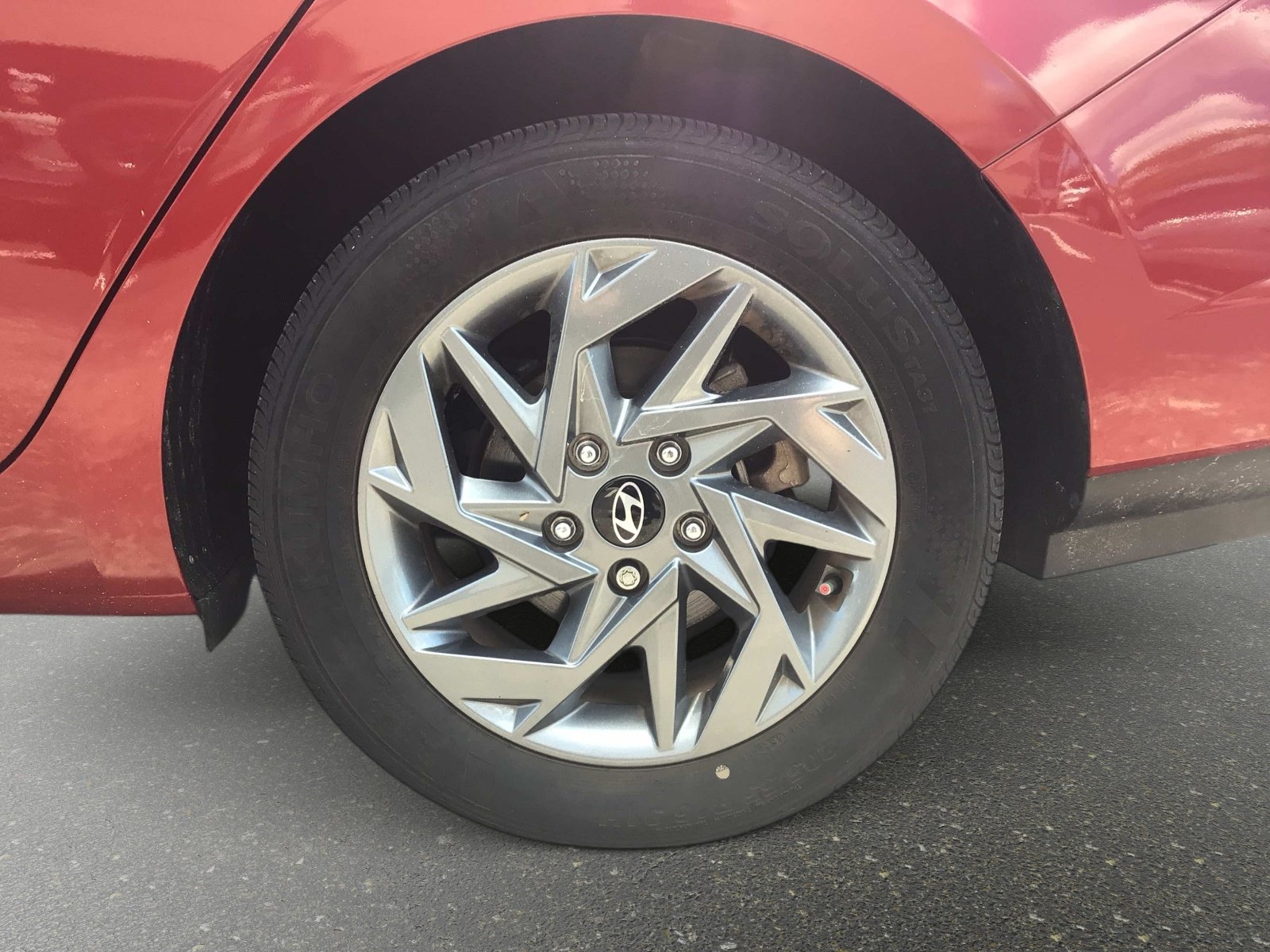 Used 2024 Ultimate Red Hyundai SEL image 7