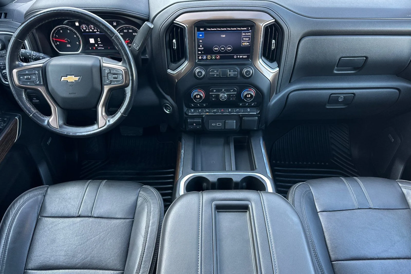 Used 2020 Iridescent Pearl Tricoat Chevrolet High Country image 14