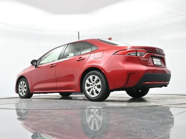 Used 2020 Barcelona Red Metallic Toyota LE image 13