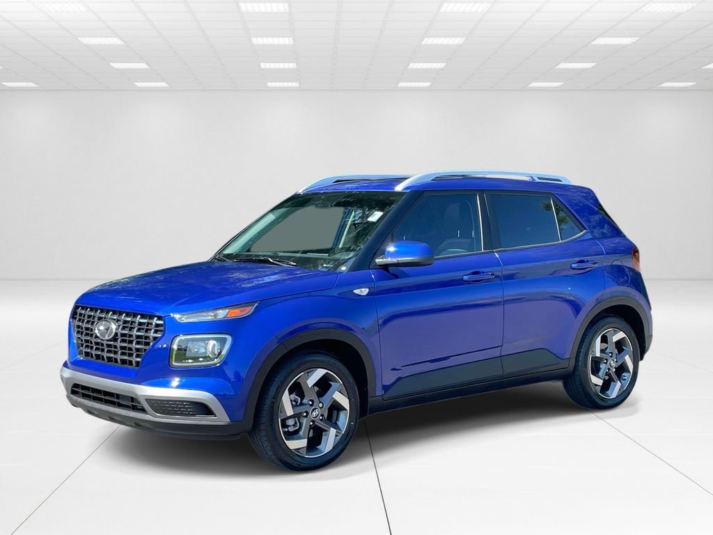 Certified Used 2023 Blue Hyundai SEL image 3