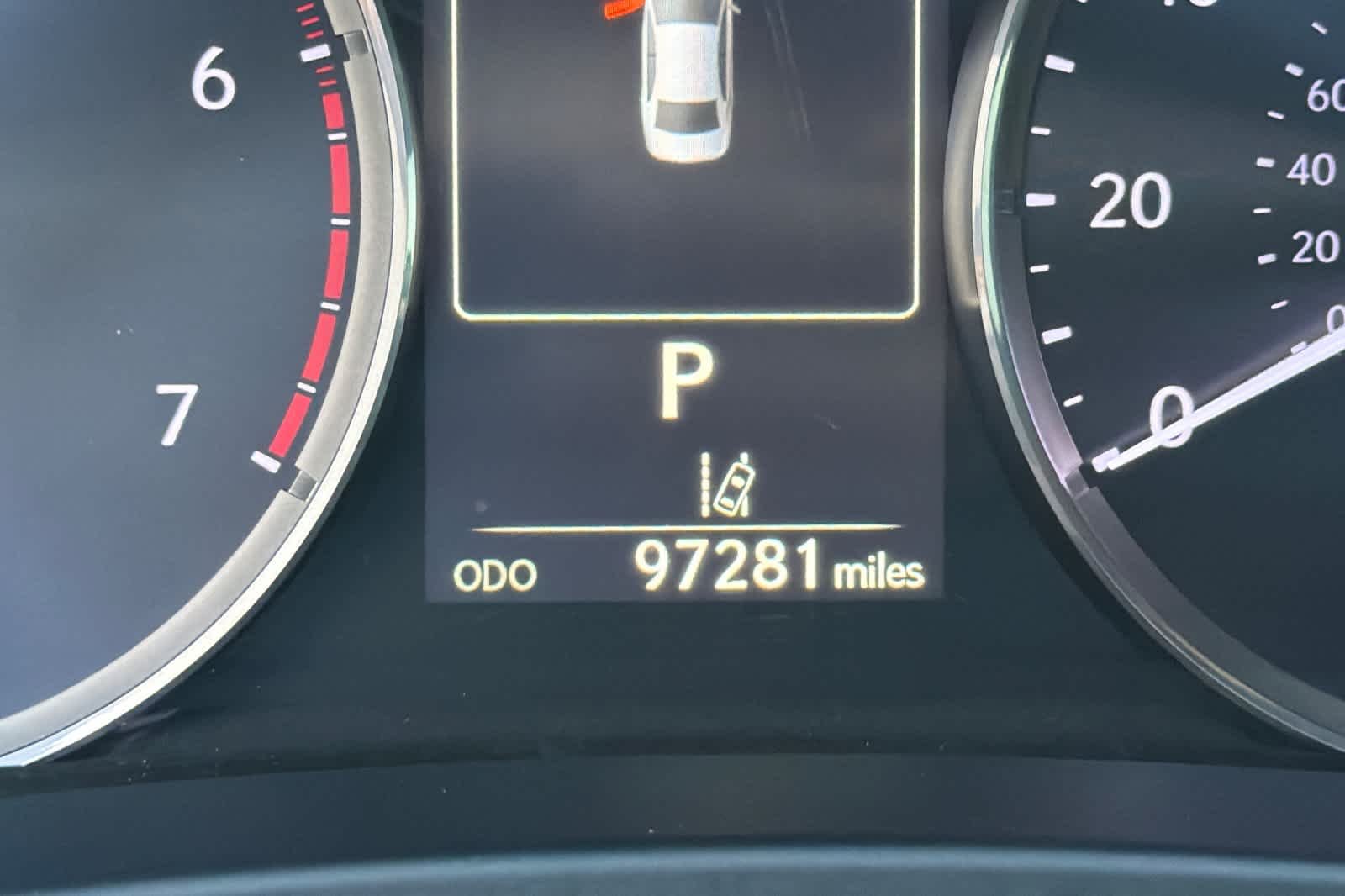 Used 2019 Eminent White Pearl Lexus  image 28