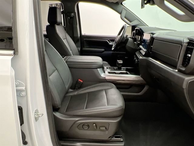 2023 Chevrolet Silverado 1500 LTZ - Photo 15