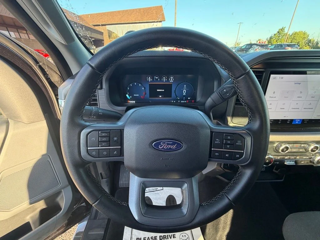 Used 2025 Black Ford XLT image 24