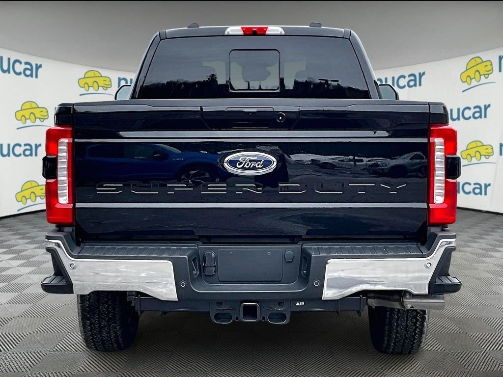 New 2026 Agate Black Metallic Ford Lariat image 5
