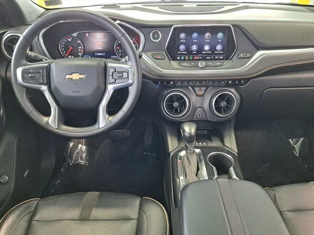 Used 2019 White Chevrolet Premier image 28