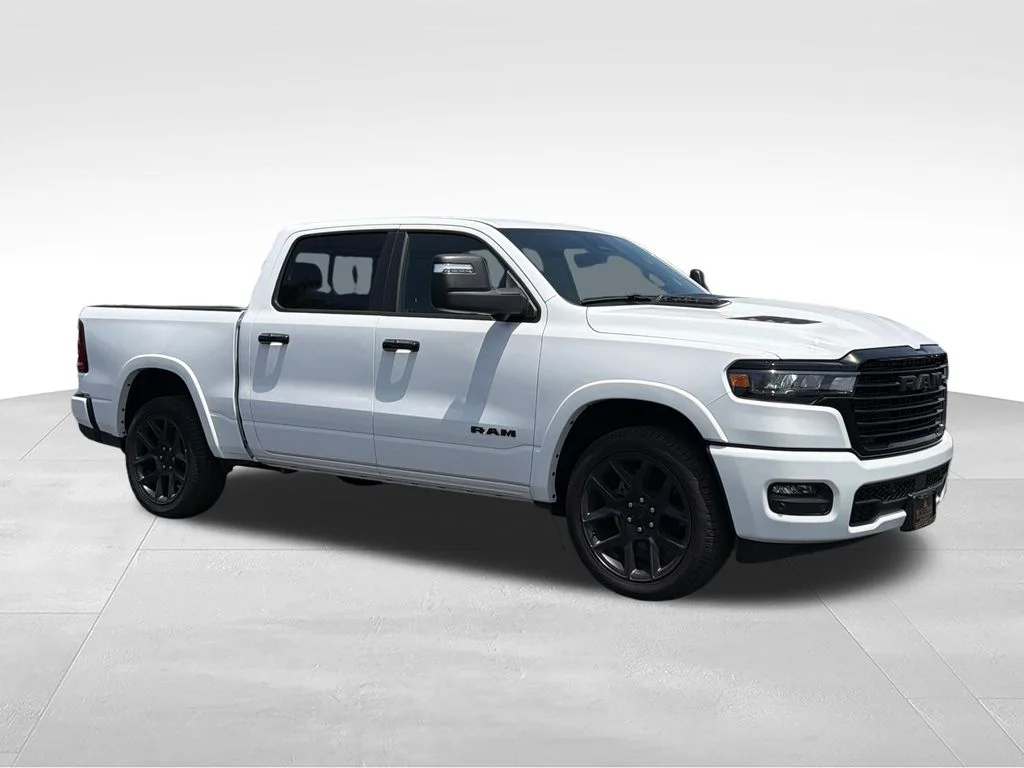New 2025 Bright White Clear-Coat Exterior Paint RAM Laramie image 7