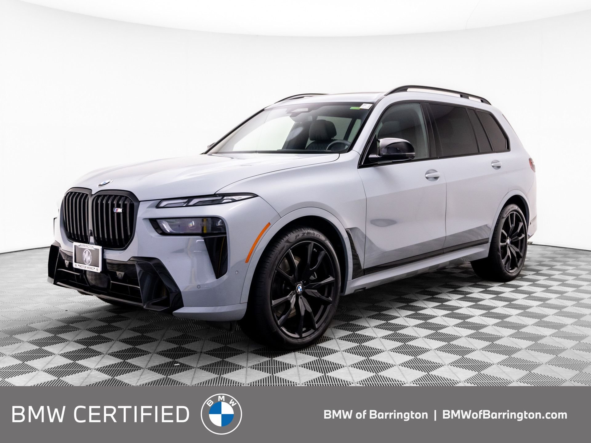 2025 BMW X7 M60i's photo