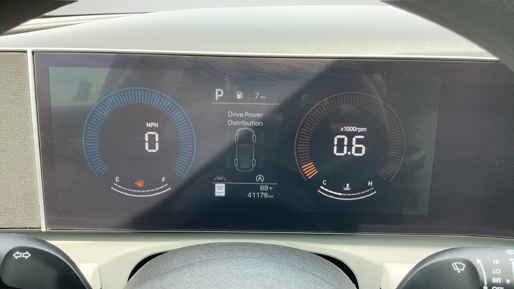 Used 2025 Blue Hyundai SEL image 13