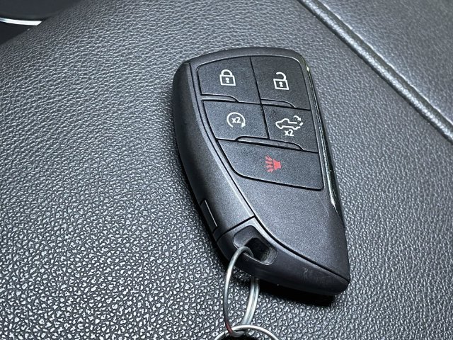 Used 2023 Red Chevrolet RST image 40