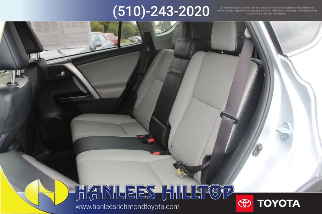 Used 2016  Toyota Limited image 16