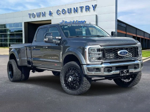 2026 Ford F-450 Super Duty Lariat