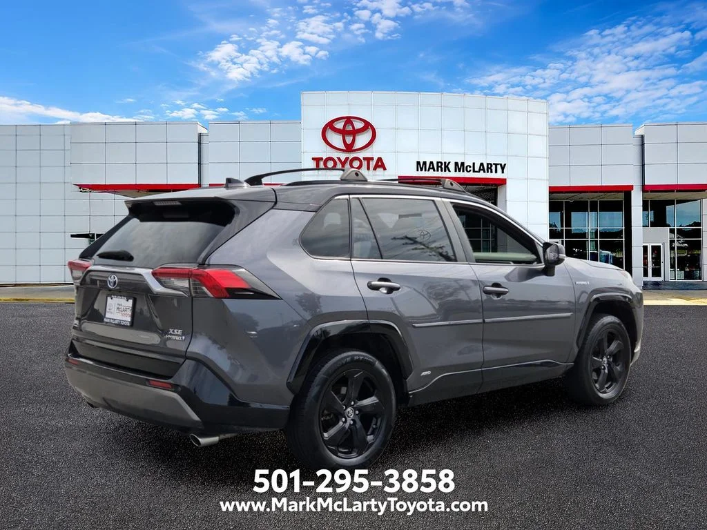 Used 2019 Gray Toyota XSE image 4