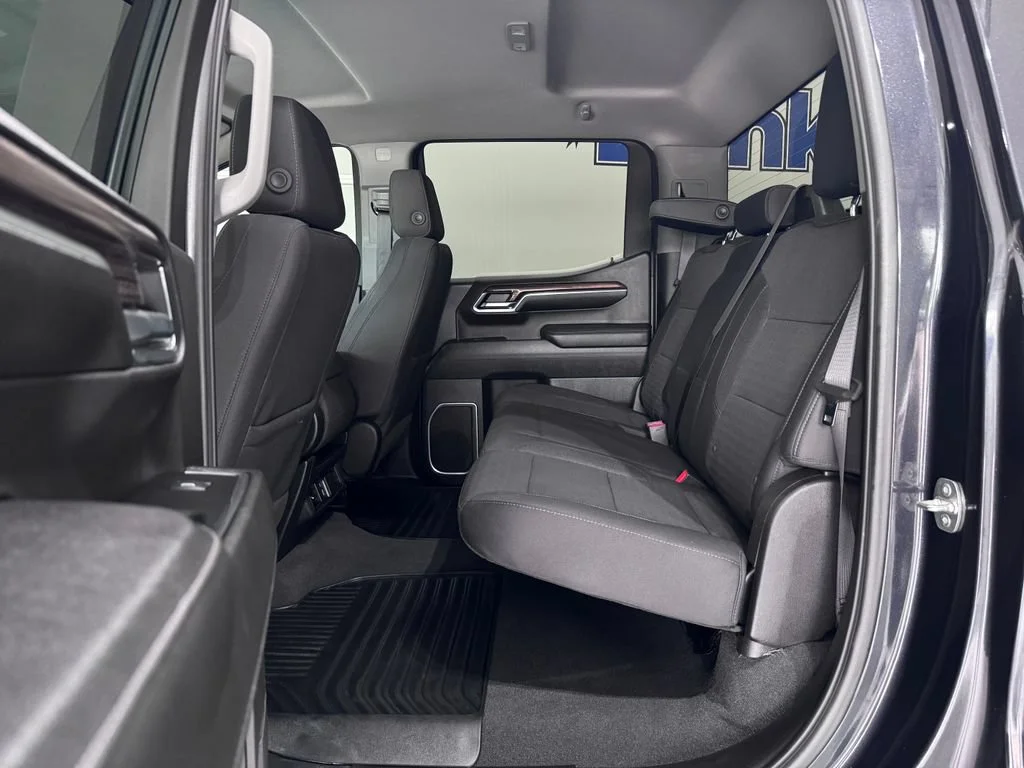 2023 Chevrolet Silverado 1500 LT - Photo 13