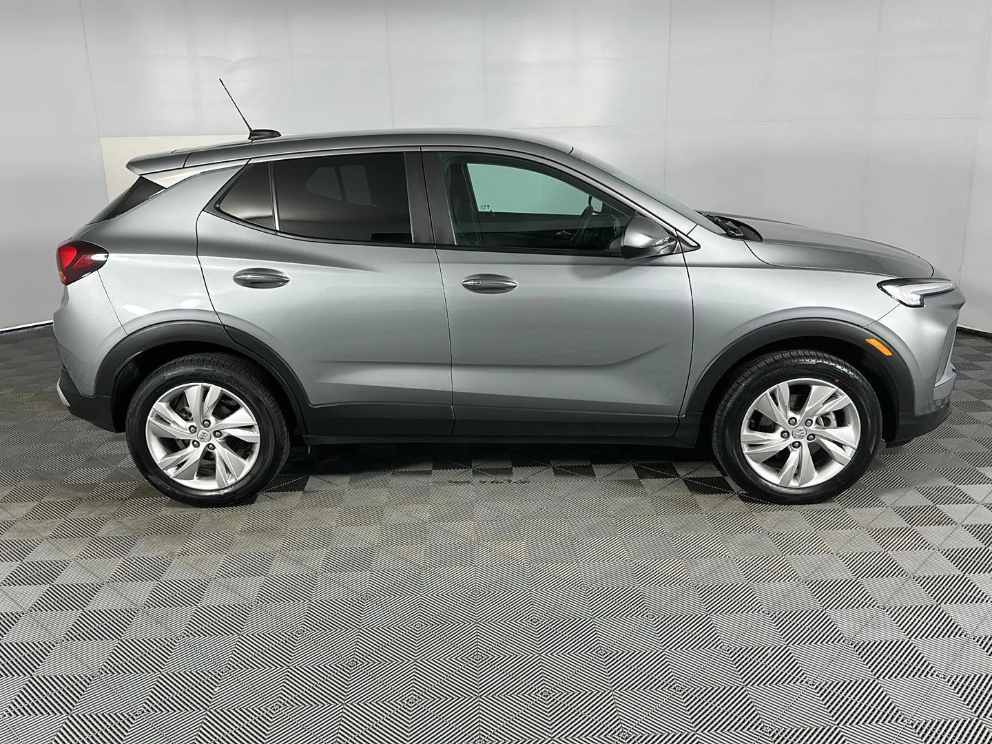 Used 2024 Moonstone Gray Metallic Buick Preferred image 4