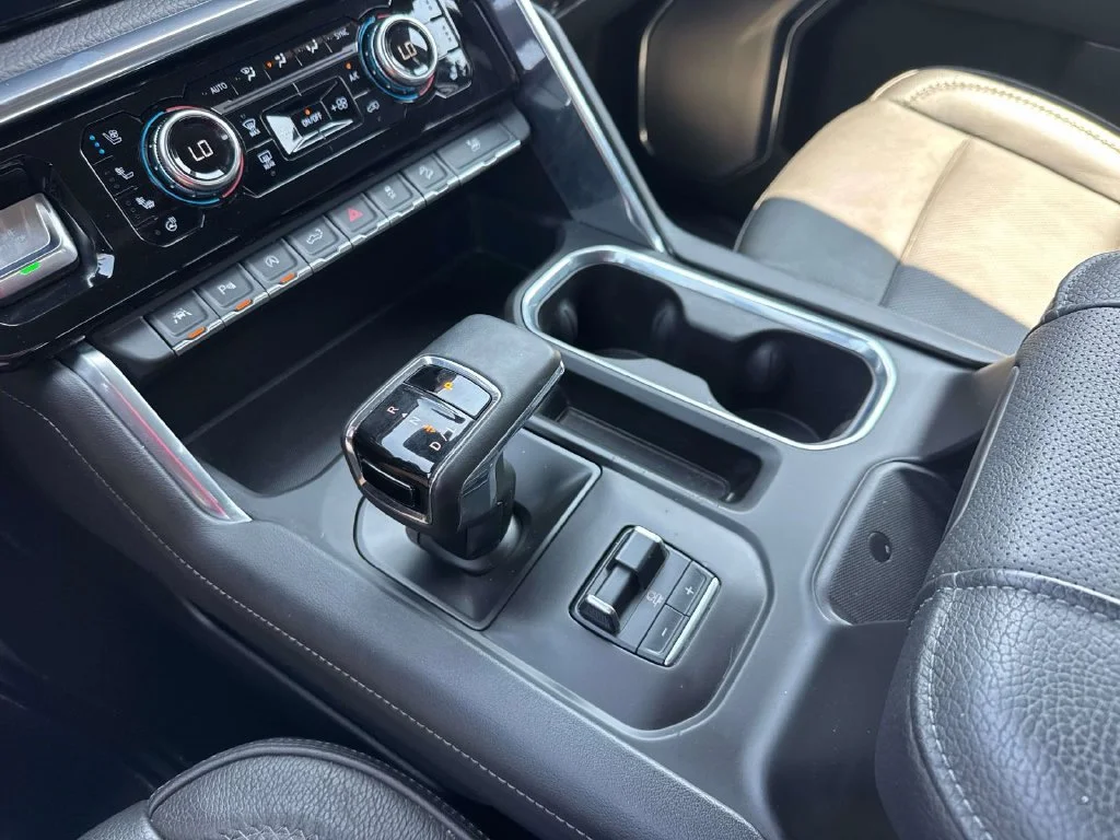 Used 2024 Black GMC Denali image 41