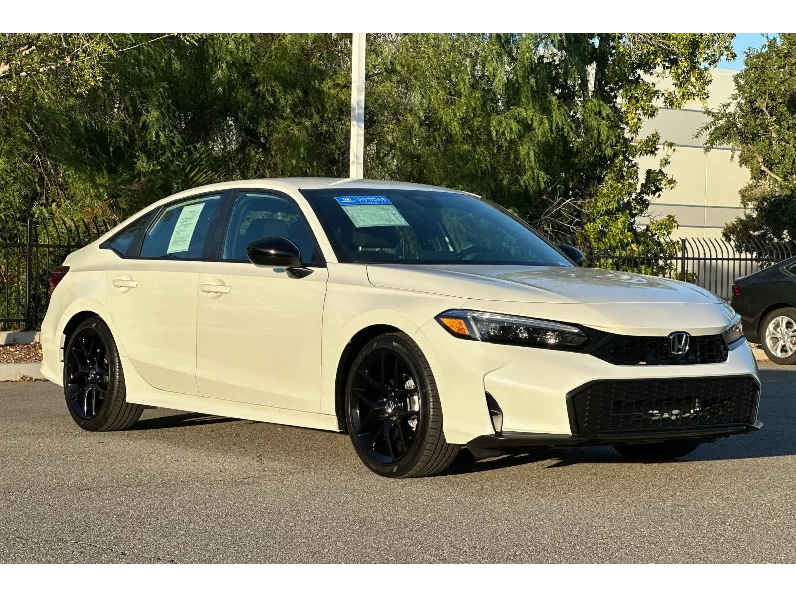 Used 2026 Platinum White Pearl Honda Sport image 8