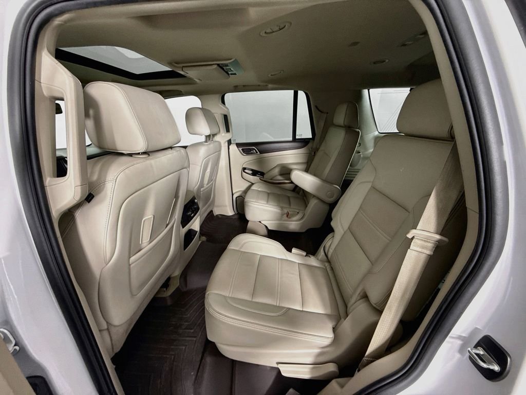 Used 2016 White GMC Denali image 26
