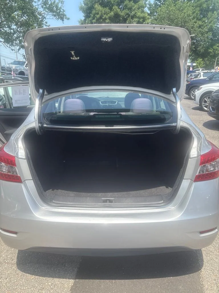 Used 2015 Silver Nissan S image 23