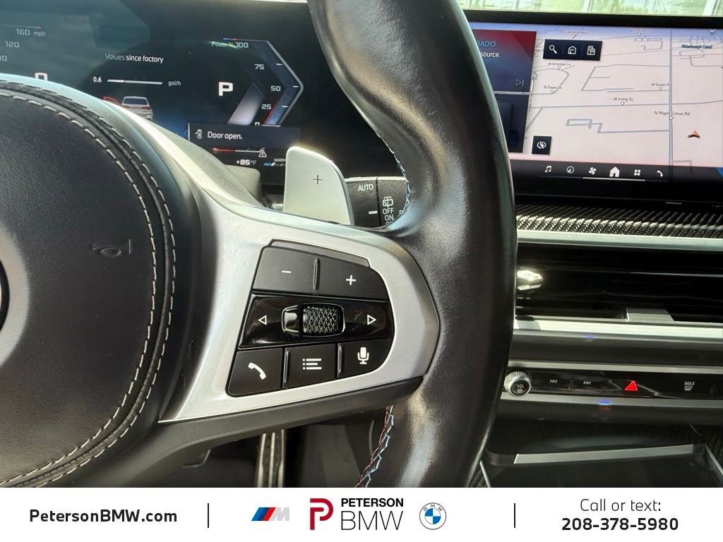 Used 2024 Alpine White BMW M60i image 31