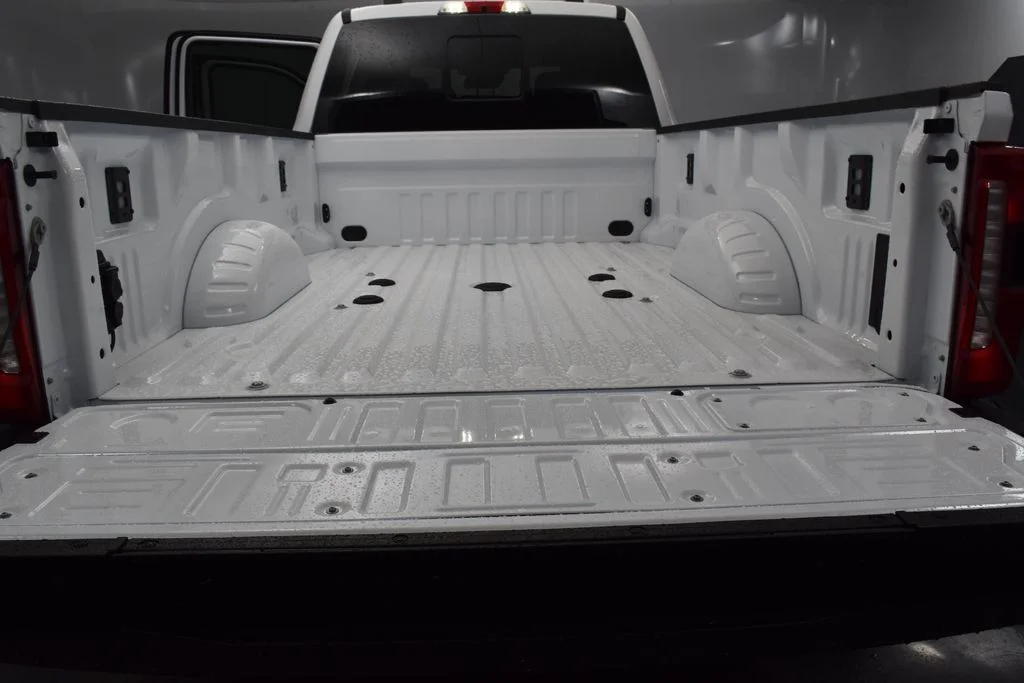 New 2026 Oxford White Ford F-350® XLT image 22
