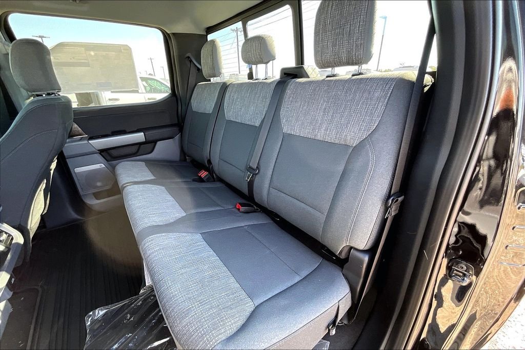 New 2026 Ford Super Duty F-250 XLT 4D Crew Cab