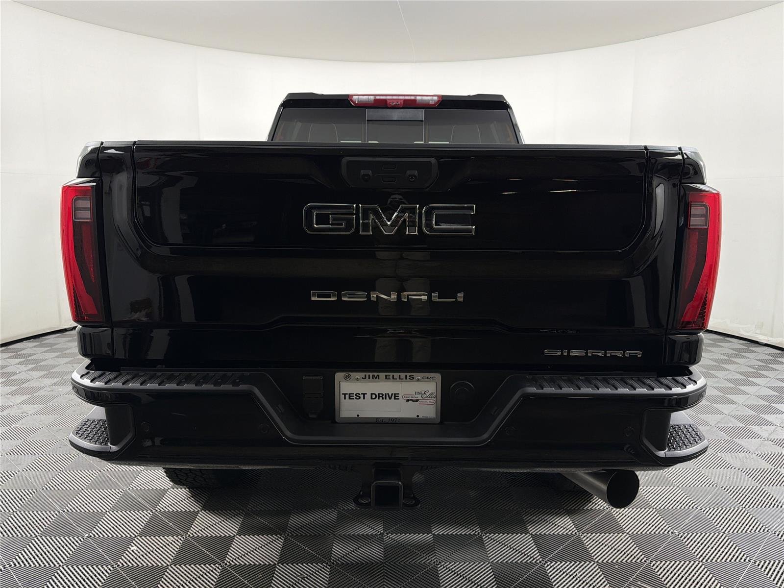 New 2026 Onyx Black GMC Denali Ultimate image 5