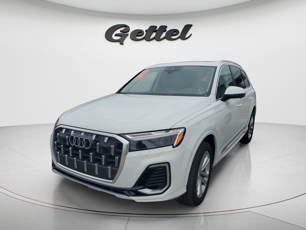 2025 Audi Q7 55 Premium Plus quattro Tiptronic's photo