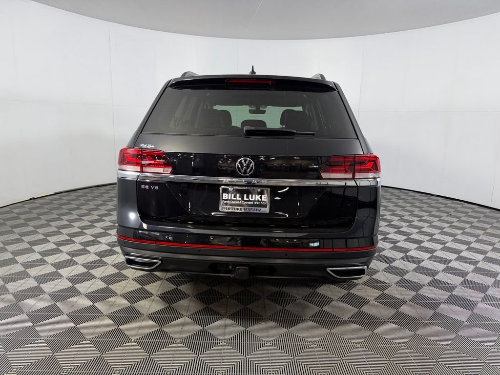Used 2023 Black Volkswagen 3.6L V6 SE w/Technology image 7