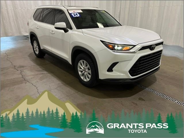 Used 2024 Beige Toyota XLE image 1