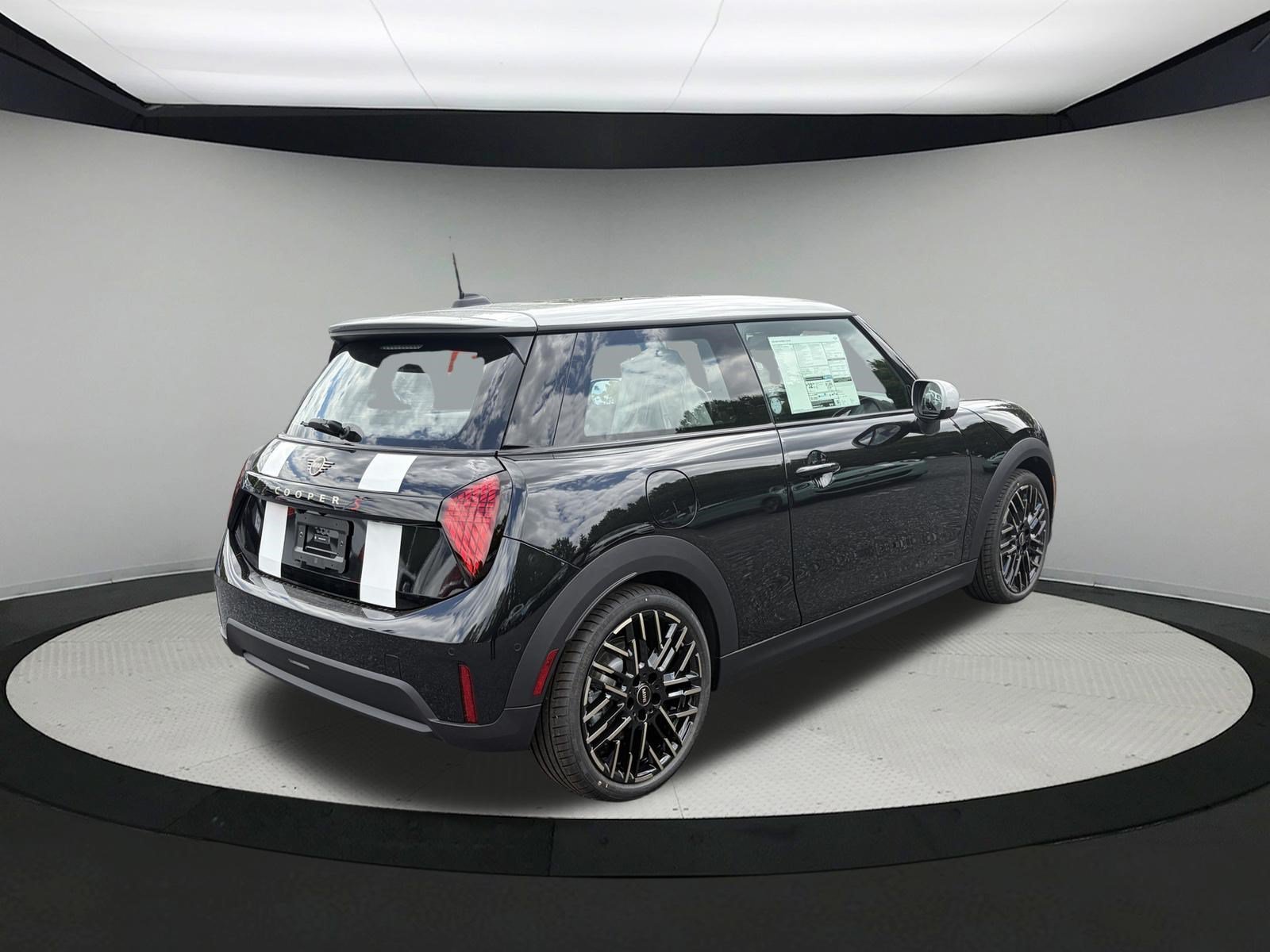 2026 MINI Hardtop 2 Door S - Photo 6