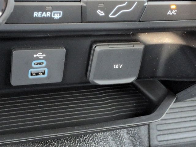 2025 Ford F-350 Super Duty Chassis Cab XL - Photo 20