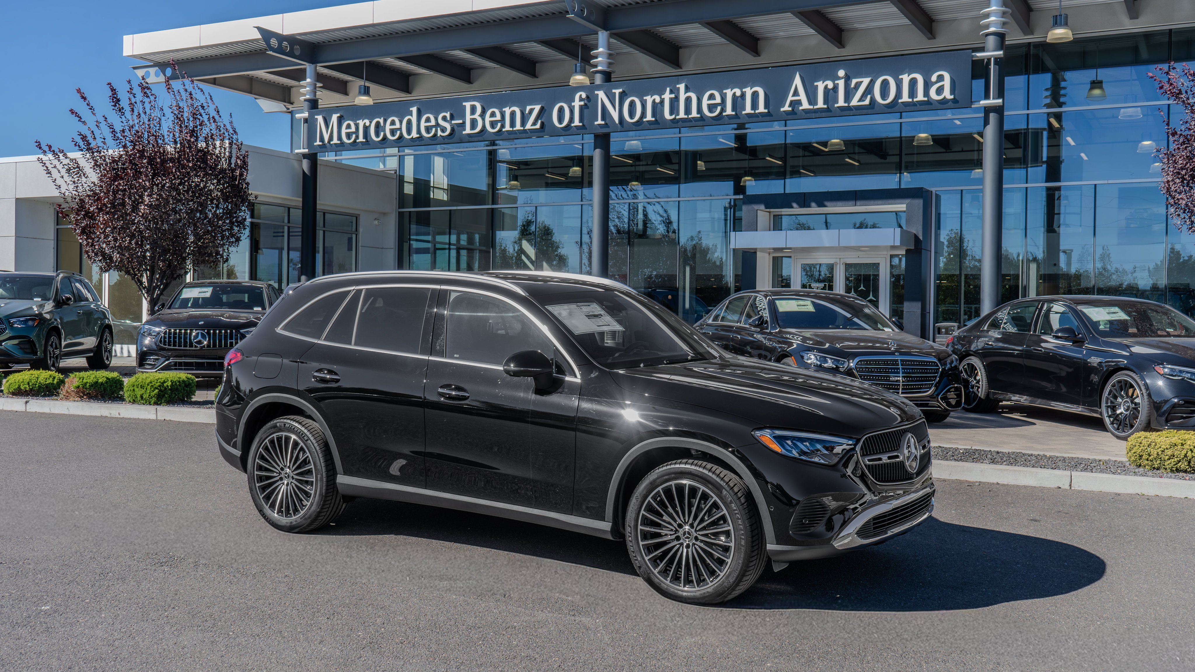 2027 Mercedes-Benz GLC Base