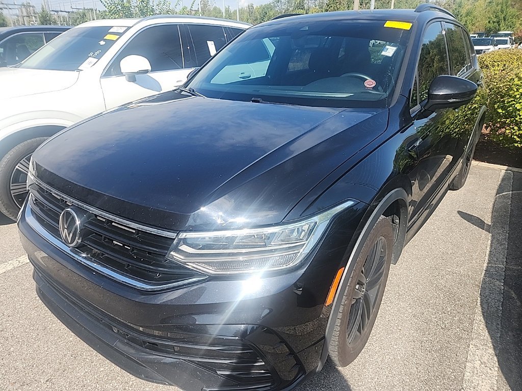 2022 Volkswagen Tiguan SE R-LINE BLACK