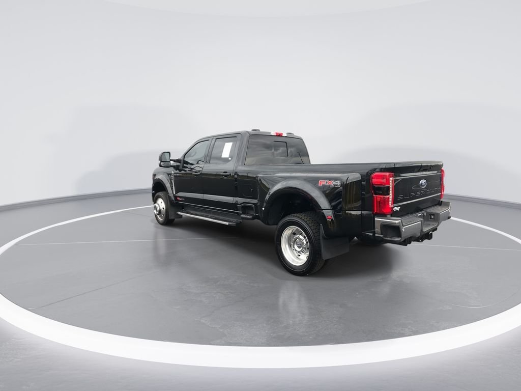 Used 2023 Black Ford Lariat image 6