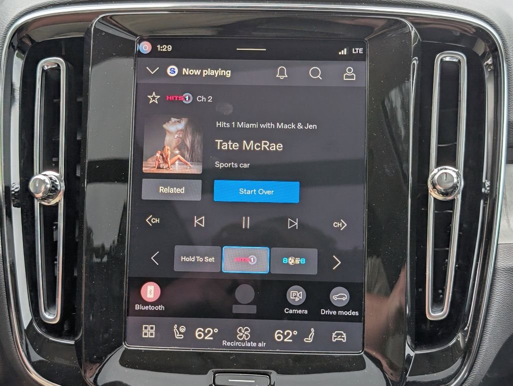 2026 Volvo XC40 Plus - Photo 23