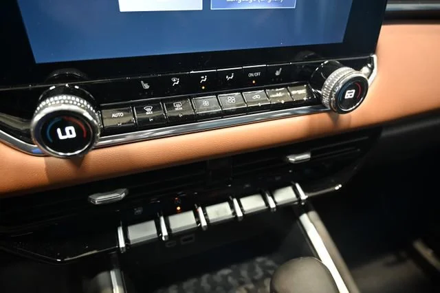 2026 GMC Canyon AT4 - Photo 19