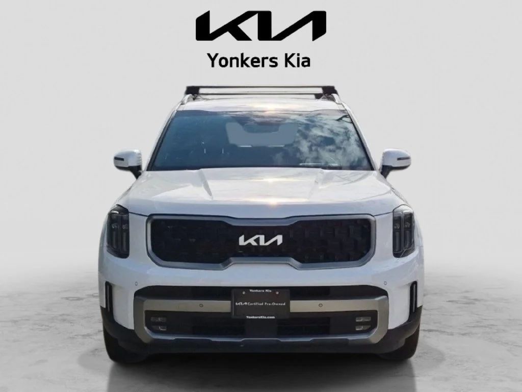 Used 2023 White Kia SX-Prestige X-Line image 2