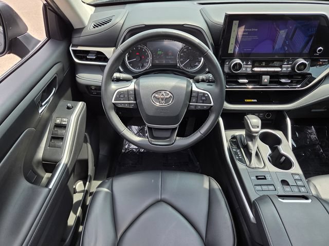 Used 2023 Magnetic Gray Metallic Toyota XLE image 2