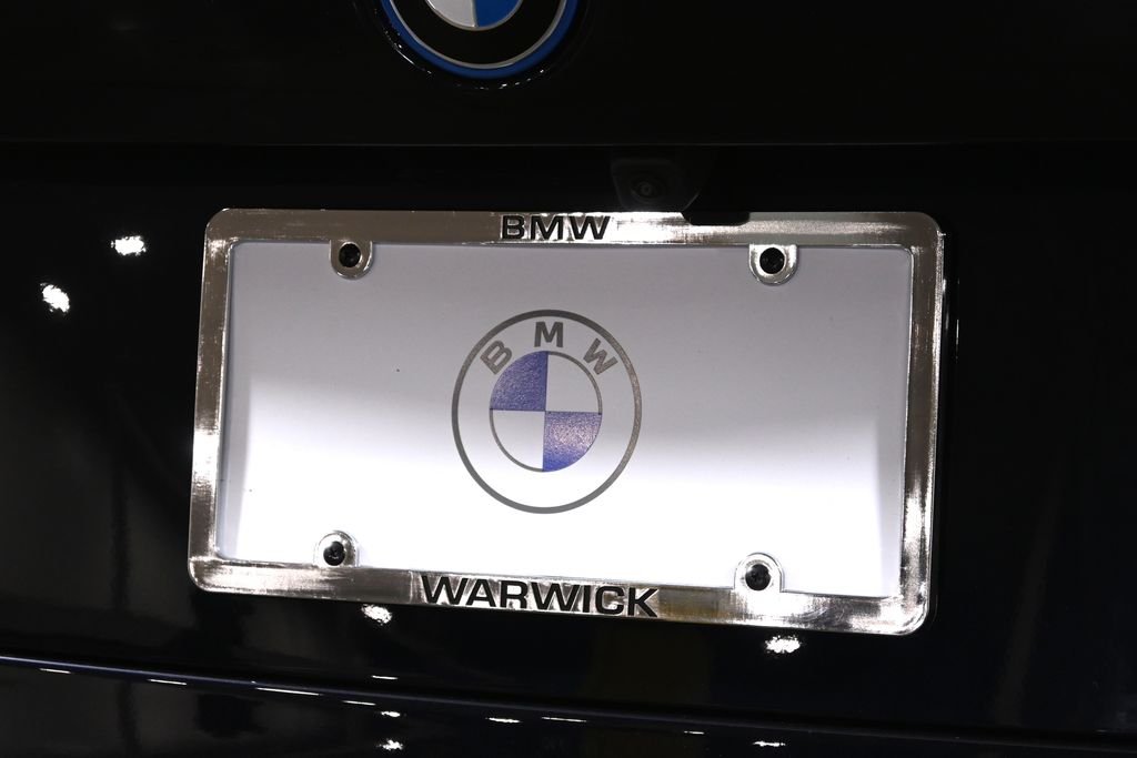 New 2026 Carbon Black Metallic BMW xDrive50e image 14