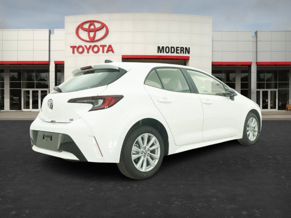 2026 Toyota Corolla Hatchback SE - Photo 22