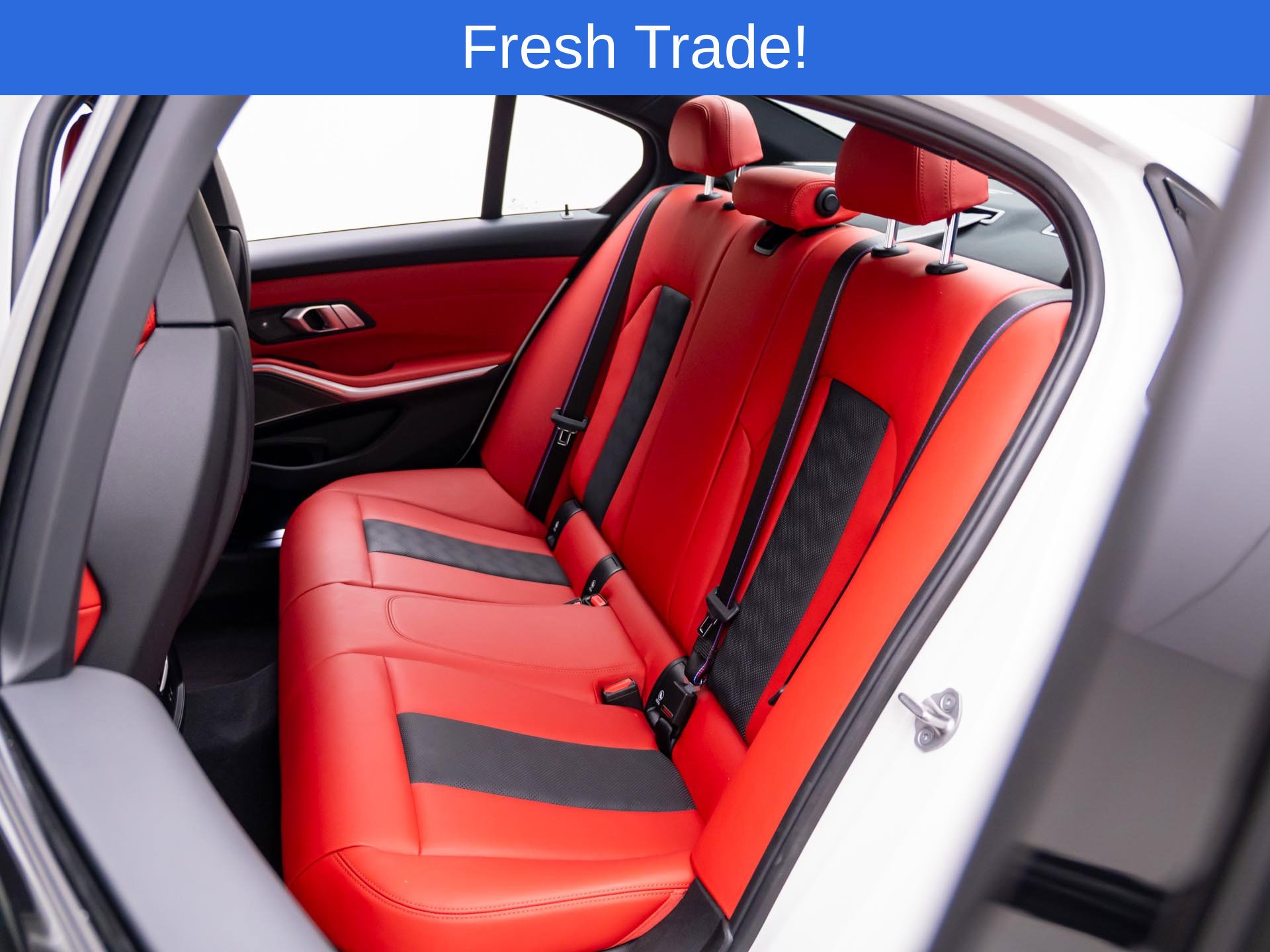 Certified Used 2022 Alpine White BMW Competition image 15